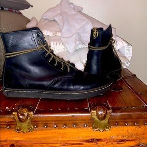 All black Doc martins size US 11